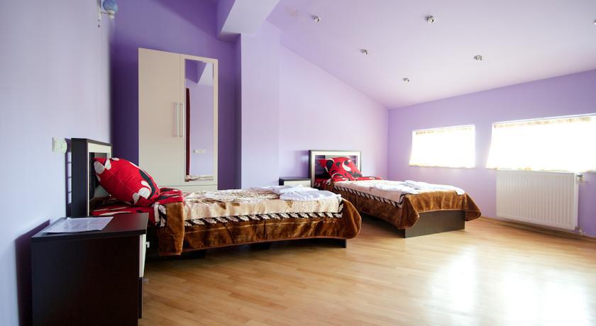 Europa+T Hotel Tbilisi Quarto foto