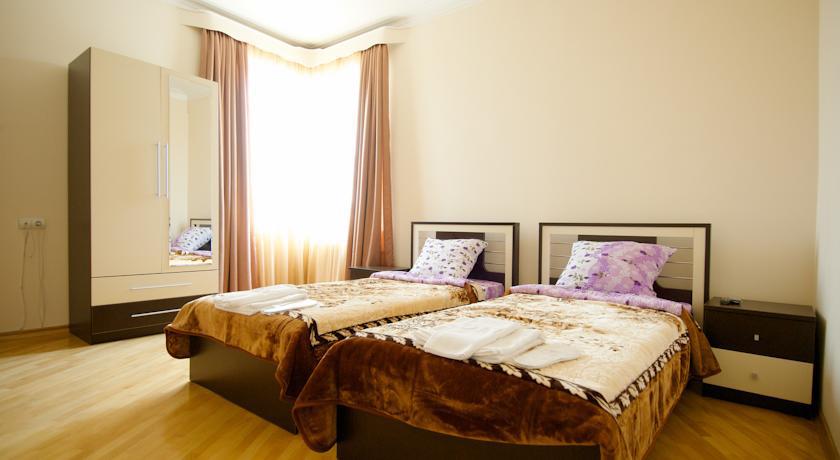Europa+T Hotel Tbilisi Quarto foto