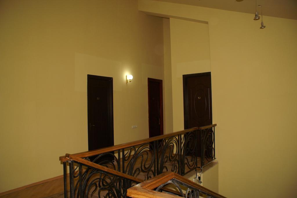 Europa+T Hotel Tbilisi Quarto foto